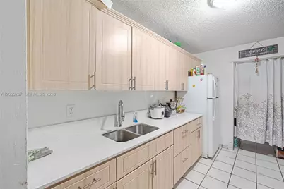 18804 NW 46th Ave, Miami Gardens, FL 33055 - Photo 5