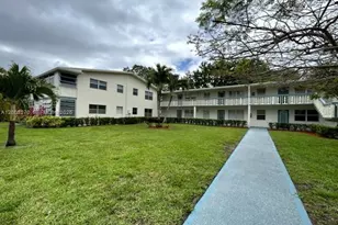257 Tilford M, Deerfield Beach, FL 33442 - Photo 1