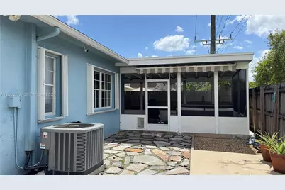 14638 SW 128th Ct Rd, Miami, FL 33186 - Photo 17