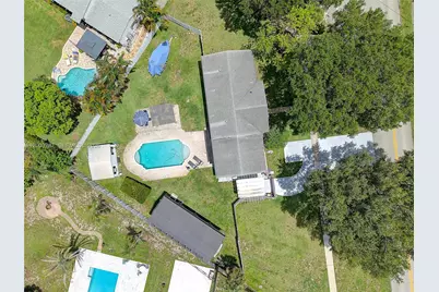 899 E Country Club Cir, Plantation, FL 33317 - Photo 31