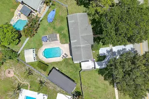 899 E Country Club Cir, Plantation, FL 33317 - Photo 31