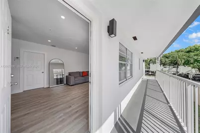 2464 SW 22nd St #5, Miami, FL 33145 - Photo 15