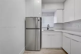 2464 SW 22nd St, Miami, FL 33145 - Photo 3