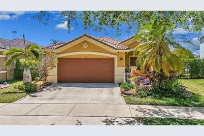 268 Conservation Dr, Weston, FL 33327 - Photo 1