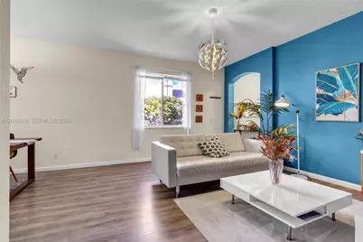 268 Conservation Dr, Weston, FL 33327 - Photo 7