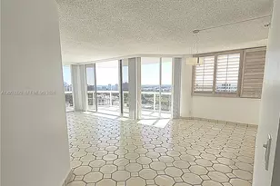 20185 E Country Club Dr, Aventura, FL 33180 - Photo 13