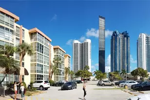 200 172nd St, Sunny Isles Beach, FL 33160 - Photo 9