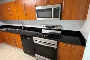 3001 S Ocean Dr, Hollywood, FL 33019 - Photo 19