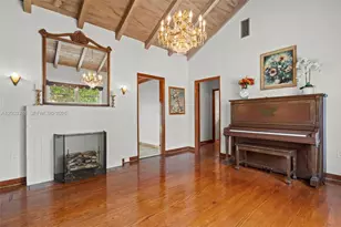 1879 SW 16th St, Miami, FL 33145 - Photo 13