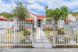 1879 SW 16th St, Miami, FL 33145 - Photo 11