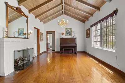 1879 SW 16th St, Miami, FL 33145 - Photo 15