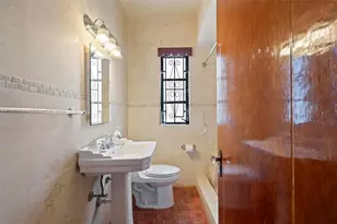 1879 SW 16th St, Miami, FL 33145 - Photo 31