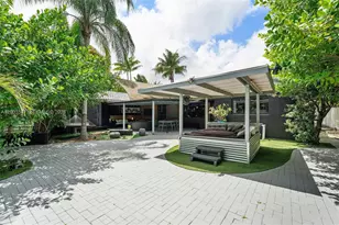 2825 NW 10th Ave, Wilton Manors, FL 33311 - Photo 3