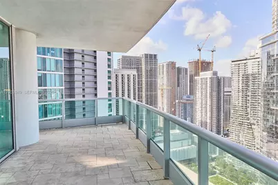 900 Biscayne Blvd #4201, Miami, FL 33132 - Photo 9