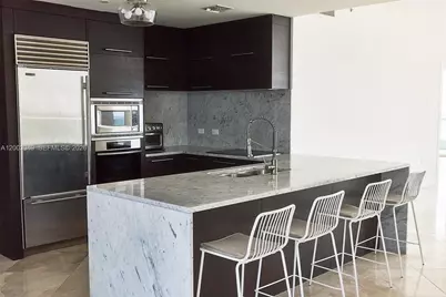 900 Biscayne Blvd #4201, Miami, FL 33132 - Photo 7
