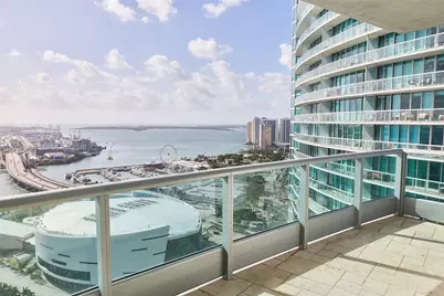 900 Biscayne Blvd #4201, Miami, FL 33132 - Photo 11