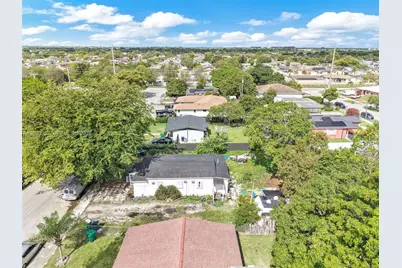 10601 SW 172nd St, Miami, FL 33157 - Photo 9