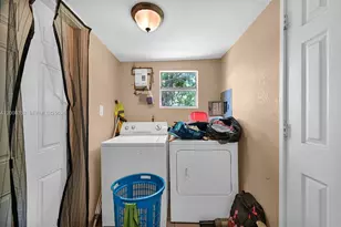 10601 SW 172nd St, Miami, FL 33157 - Photo 35