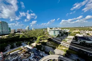 60 SW 13th St, Miami, FL 33130 - Photo 17
