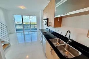 60 SW 13th St, Miami, FL 33130 - Photo 5
