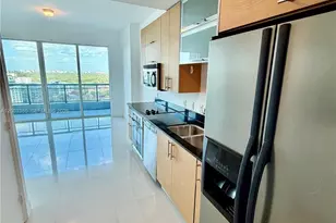 60 SW 13th St, Miami, FL 33130 - Photo 13