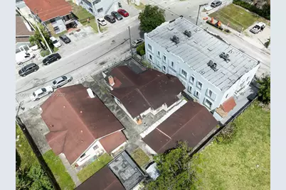 311 SW 10th Ave, Miami, FL 33130 - Photo 29