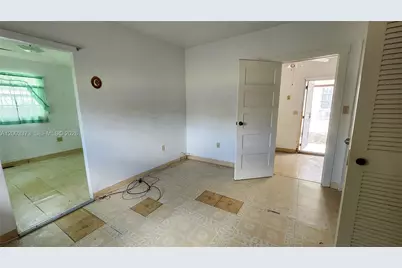 311 SW 10th Ave, Miami, FL 33130 - Photo 27