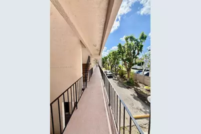 1950 W 54th St #115, Hialeah, FL 33012 - Photo 23