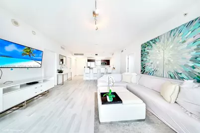 90 SW 3rd St #3109, Miami, FL 33130 - Photo 7