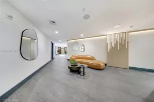 90 SW 3rd St, Miami, FL 33130 - Photo 11