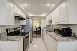 2999 NW 48th Ave, Lauderdale Lakes, FL 33313 - Photo 13