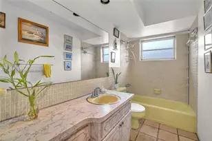 1911 N 53rd Ave, Hollywood, FL 33021 - Photo 17