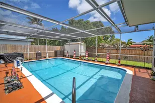 1911 N 53rd Ave, Hollywood, FL 33021 - Photo 29