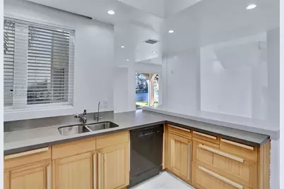 21032 NE 32nd Ave #21032, Aventura, FL 33180 - Photo 7
