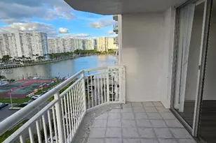 18051 Biscayne Blvd, Aventura, FL 33160 - Photo 13