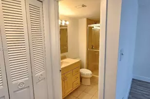 18051 Biscayne Blvd, Aventura, FL 33160 - Photo 11