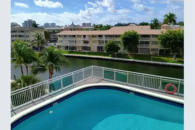 437 Golden Isles Dr #4J, Hallandale Beach, FL 33009 - Photo 3