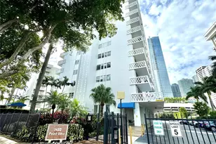 1430 Brickell Bay Dr, Miami, FL 33131 - Photo 17