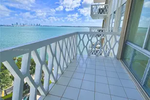 1430 Brickell Bay Dr, Miami, FL 33131 - Photo 3