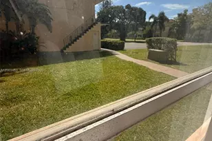 20111 NE 27th Ct, Aventura, FL 33180 - Photo 11