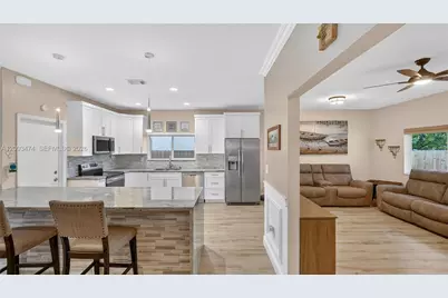 15893 SW 138th Ter, Miami, FL 33196 - Photo 13