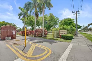 6554 SW 114th Pl, Miami, FL 33173 - Photo 37