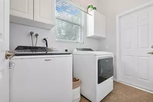 1131 W Magnolia Cir, Delray Beach, FL 33445 - Photo 17