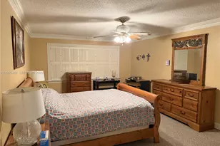 6010 NW 201st Ln, Hialeah, FL 33015 - Photo 29