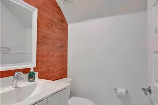 10500 NW 78th Terrace, Doral, FL 33178 - Photo 43