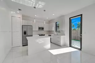 10500 NW 78th Terrace, Doral, FL 33178 - Photo 33