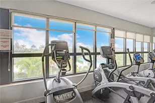 10500 NW 78th Terrace, Doral, FL 33178 - Photo 23