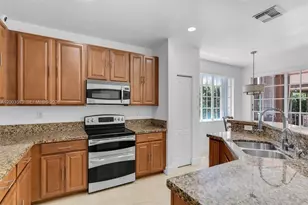 27866 SW 142nd Ave, Homestead, FL 33032 - Photo 7