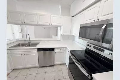 17100 N Bay Rd #1913, Sunny Isles Beach, FL 33160 - Photo 13