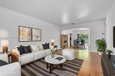 10 Century Ln, Miami Beach, FL 33139 - Photo 5